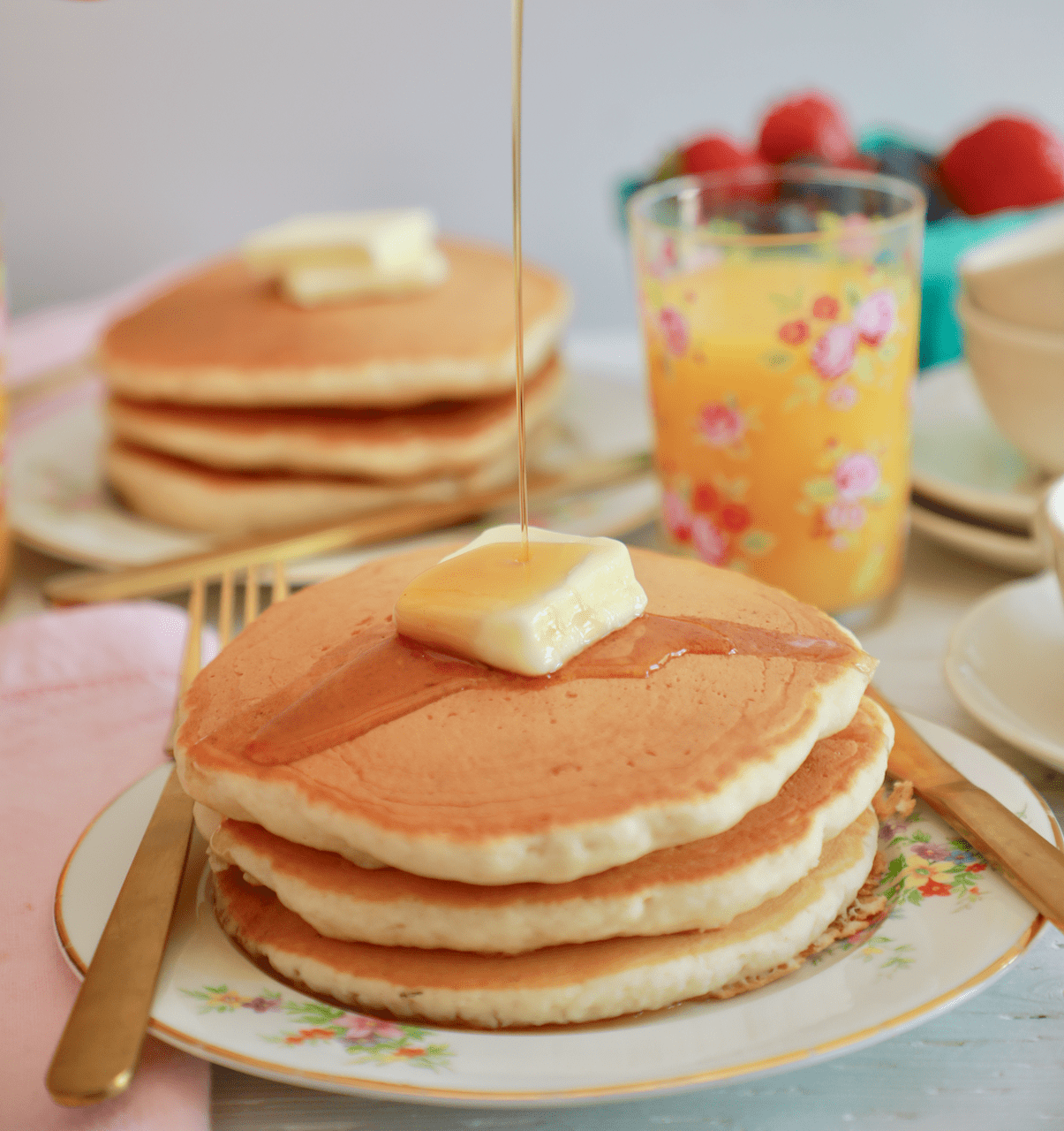 https://www.biggerbolderbaking.com/wp-content/uploads/2014/03/Perfect-Buttermilk-Pancake-Recipe2.png