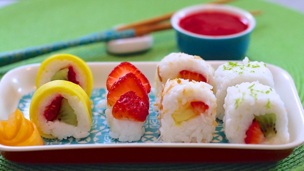 6 SUSHI GADGETS - to help you make great sushi :) 