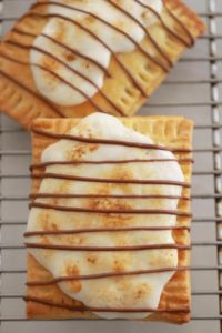 Homemade Pop-Tarts: Apple Pie, S'mores and Funfetti - Gemma’s Bigger ...