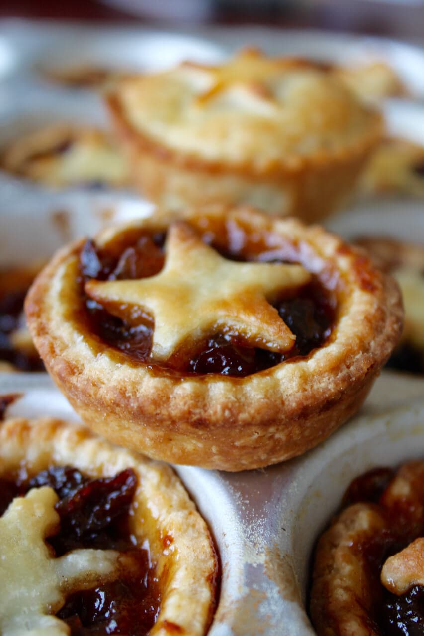 Traditional Deep-Filled Mince Pies - Charlotte's Lively Kitchen