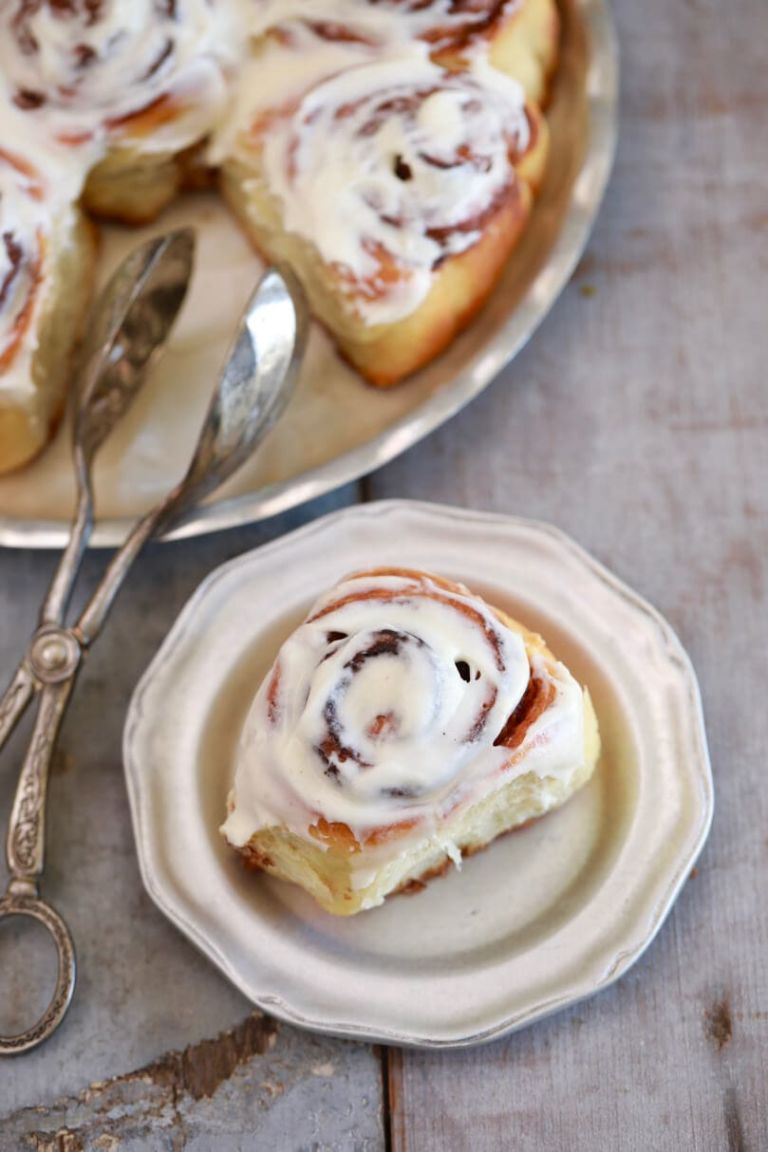 Crazy Dough Cinnamon Rolls Recipe - Gemmaâ€™s Bigger Bolder Baking