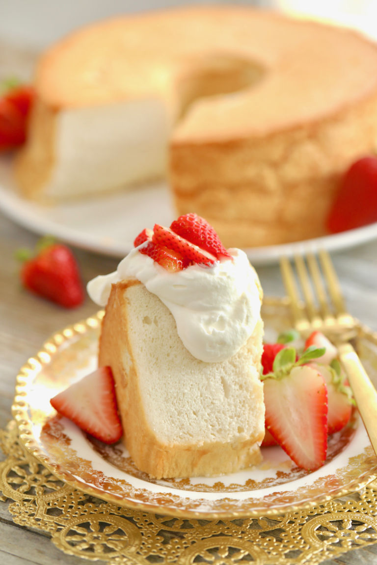 Homemade Angel Food Cake Recipe Recipe Bigger Bolder Baking 8708