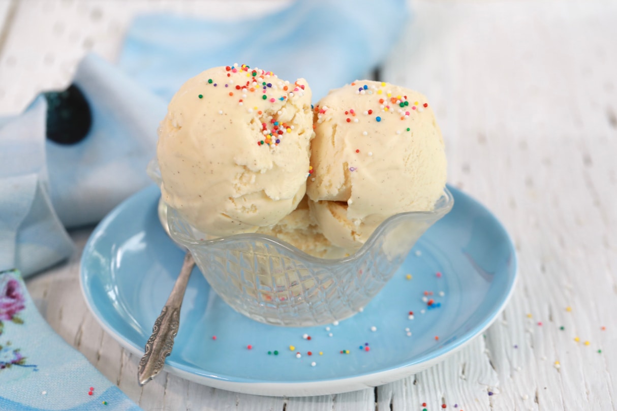 Homemade Vanilla Ice Cream Recipe Gemma S Bigger Bolder Baking