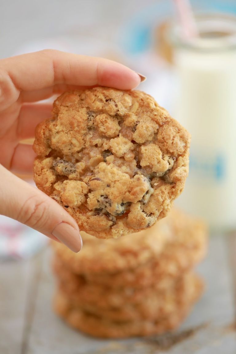 award winning oatmeal cookies recipe        
        <figure class=