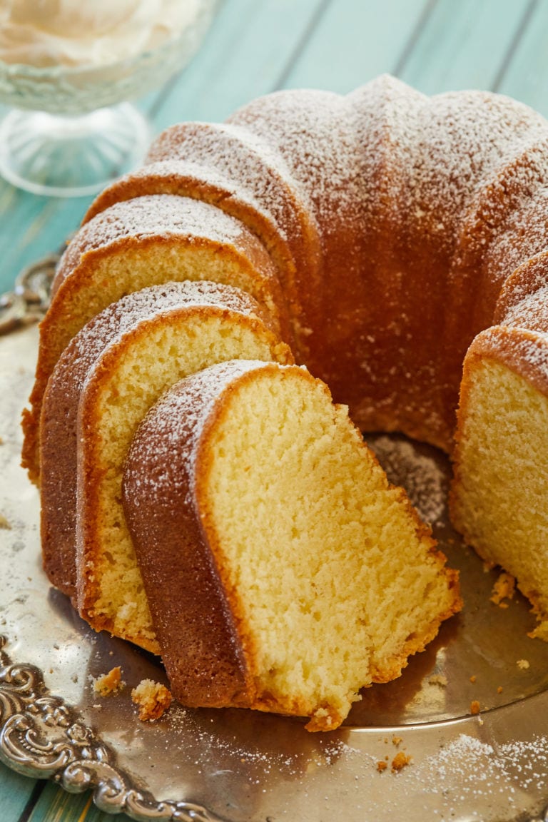 Sour Cream Pound Cake Gemmas Bigger Bolder Baking 