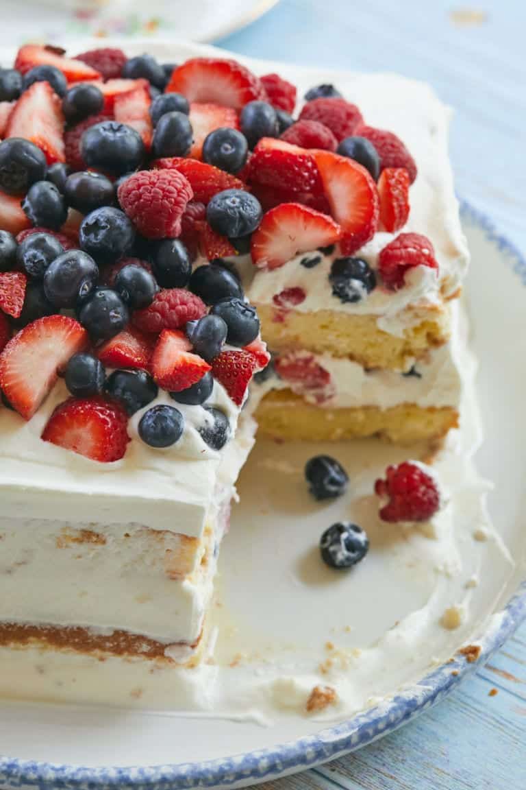 Tres Leches Cake Recipe with Fresh Berries (Porto’s Inspired Milk’N ...