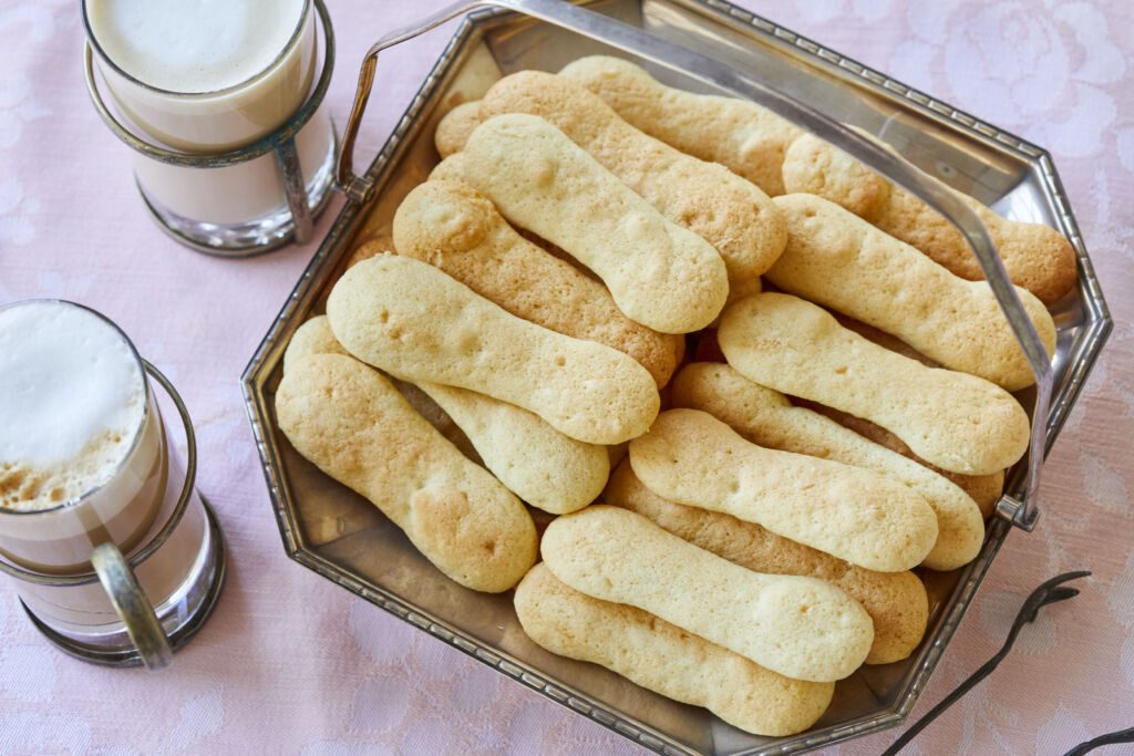 Homemade Ladyfingers Recipe (How to Make Ladyfingers)