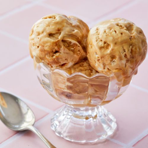  Baker's Choice Peanut Brittle Crunch - Nut Dessert Ice