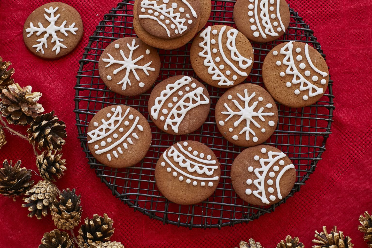 Pepparkakor (Swedish Ginger Cookies) - Bigger Bolder Baking