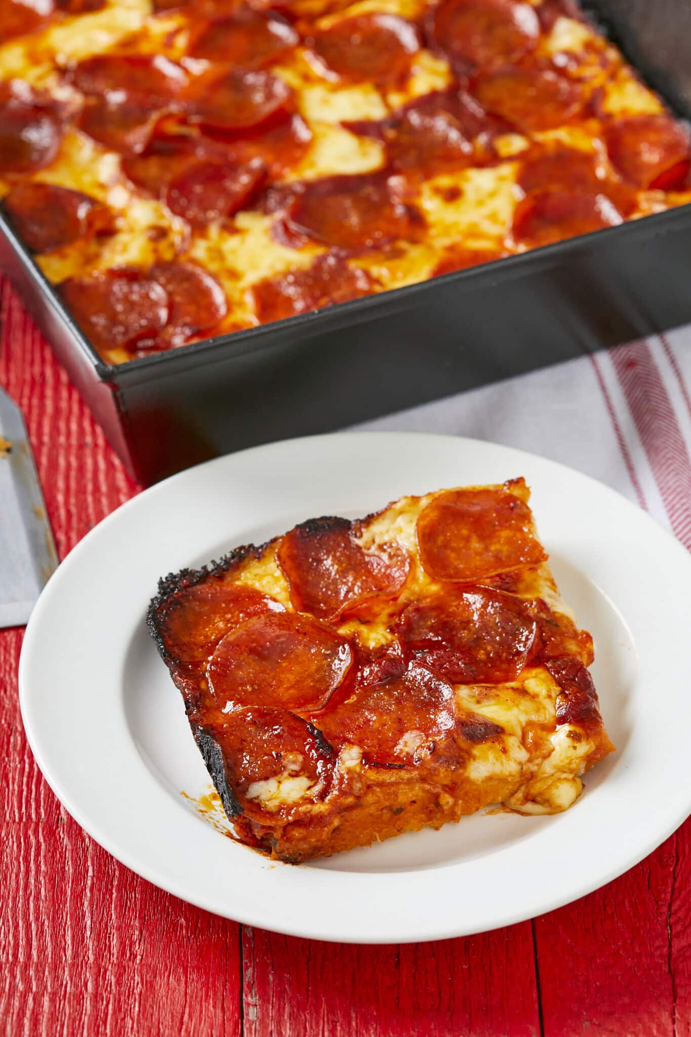 What is a Detroit Style Pizza Pan? - Baking Kneads, LLC