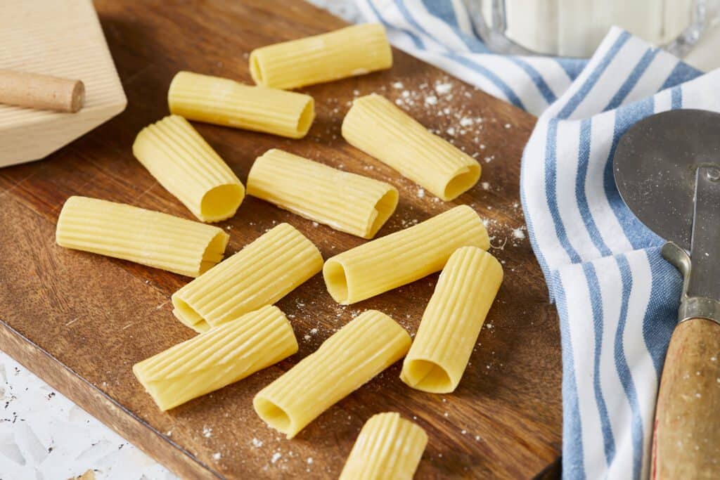 Rigatoni Pasta recipe (How to Make Rigatoni Pasta)